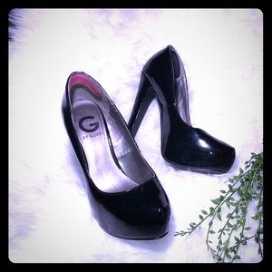 Guess Women’s Black Heels 6.5